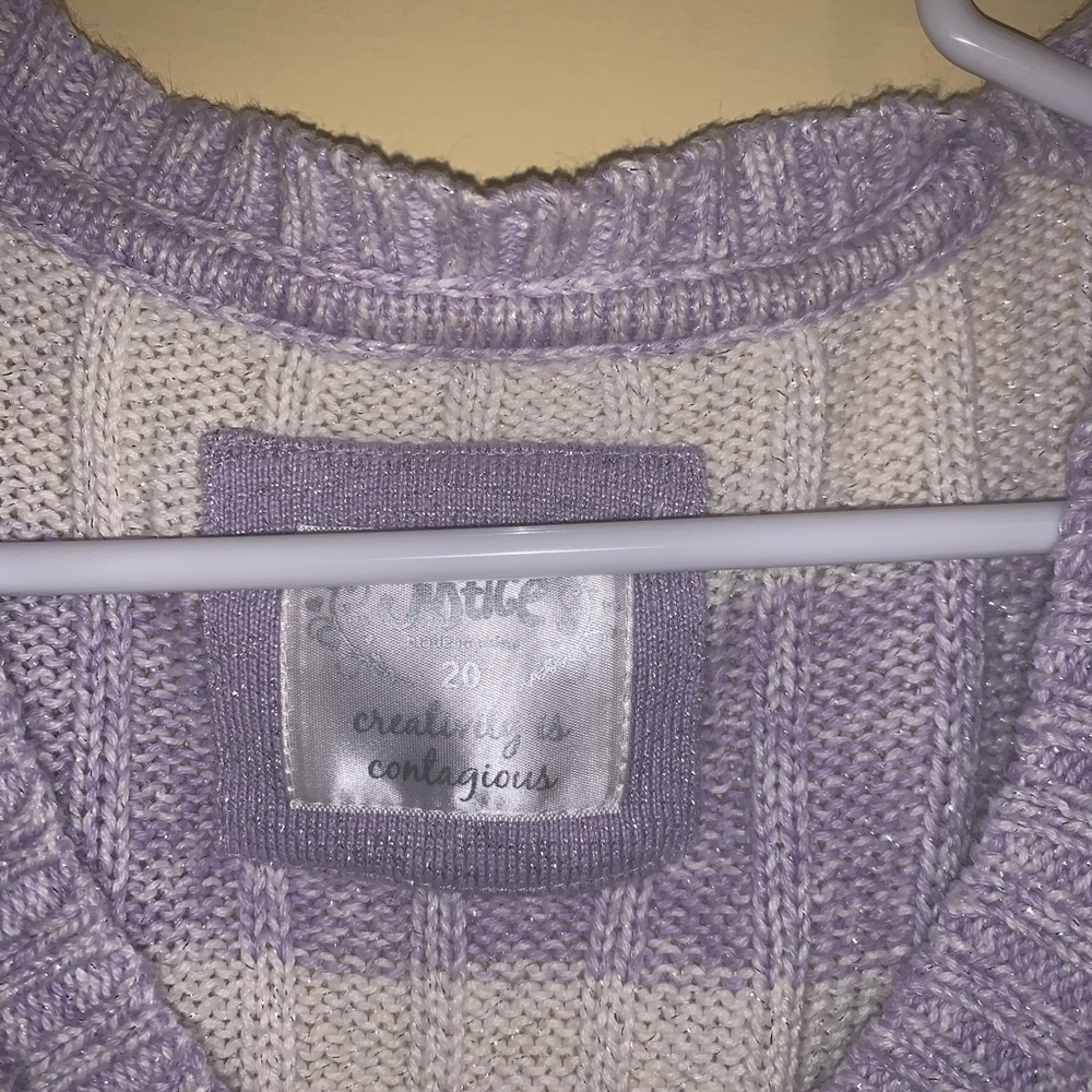 Sweater - Picture 2 of 3